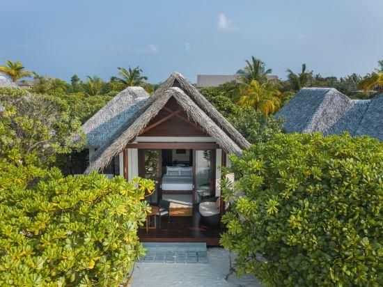Heritance Aarah - Premium All Inclusive - 40 Minutes away from Male by Seaplane