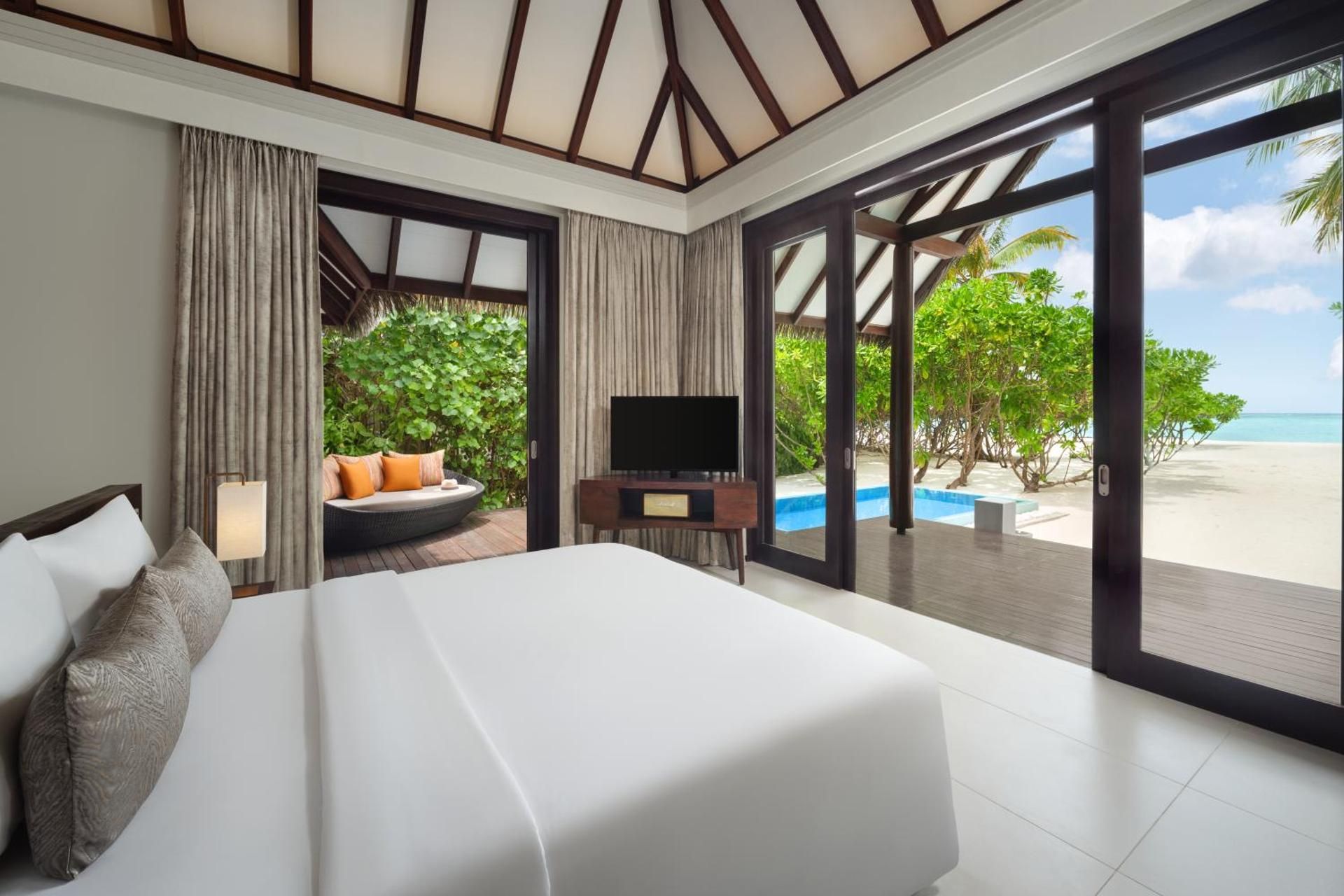 Family Beach Villa Club Traditional, 2 Bedroom, Lounge Access