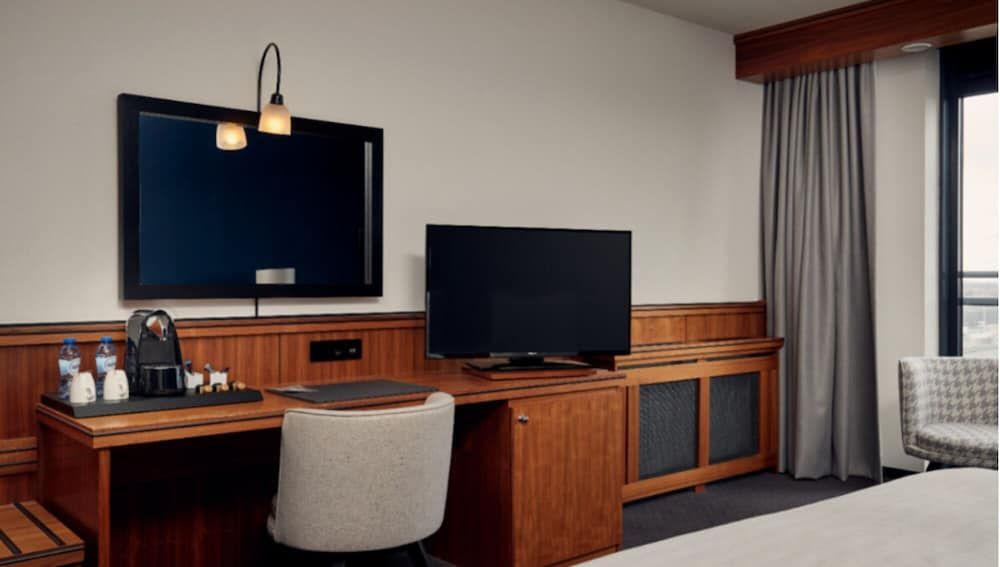 Van der Valk Hotel Eindhoven Comfort Triple Room 4