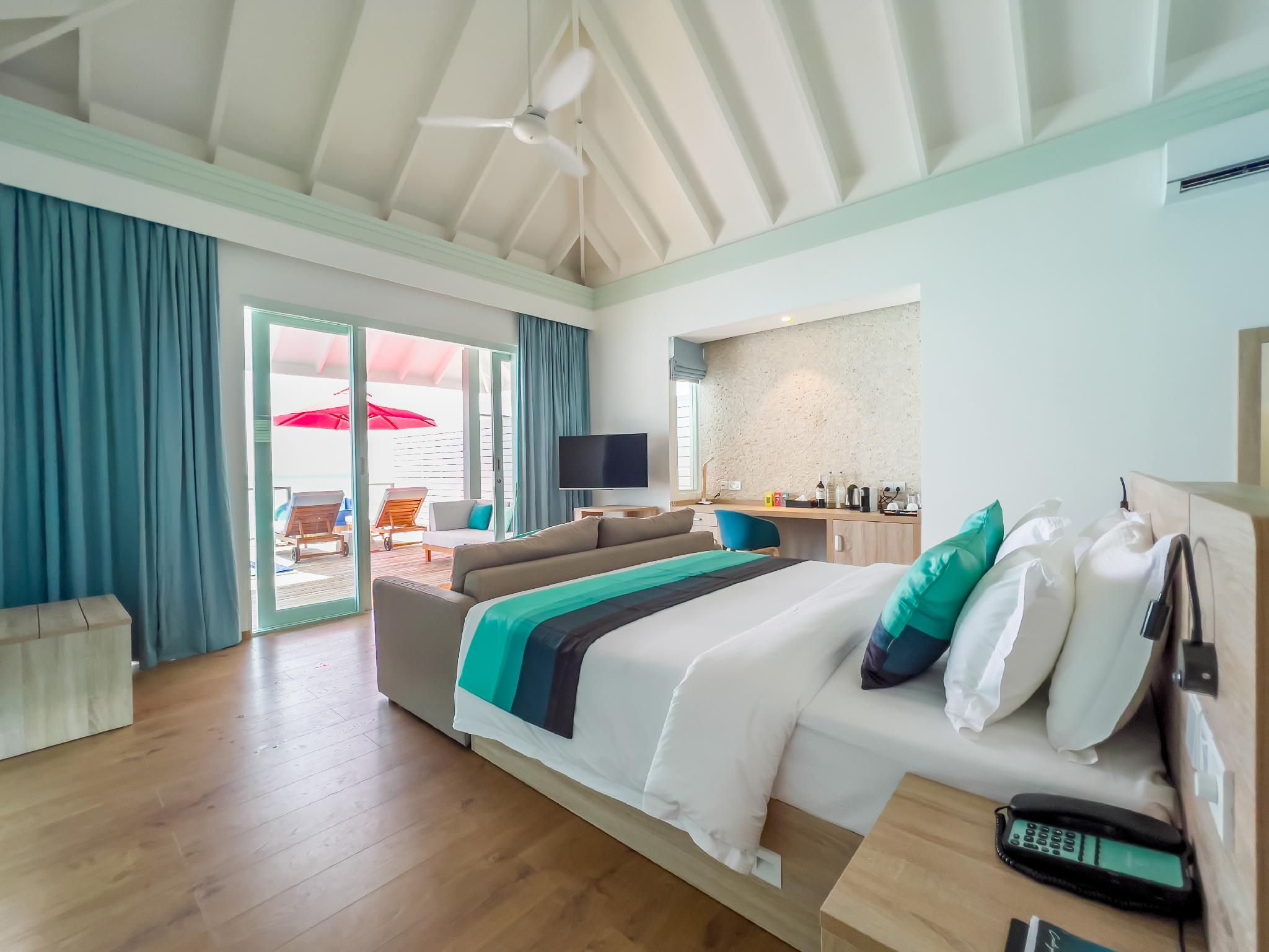 Water Villa With Pool And Slide - Free Seaplane Transfer for 2, min 7 Night Stay