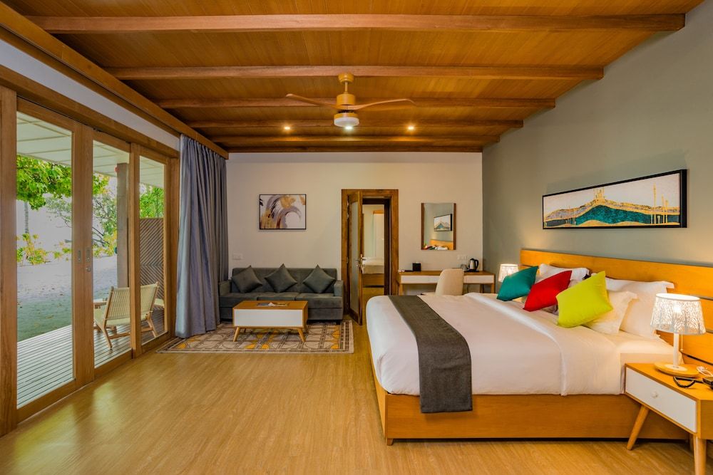 Fiyavalhu Resort Maldives Family Villa, 2 Bedrooms, Beach View 2