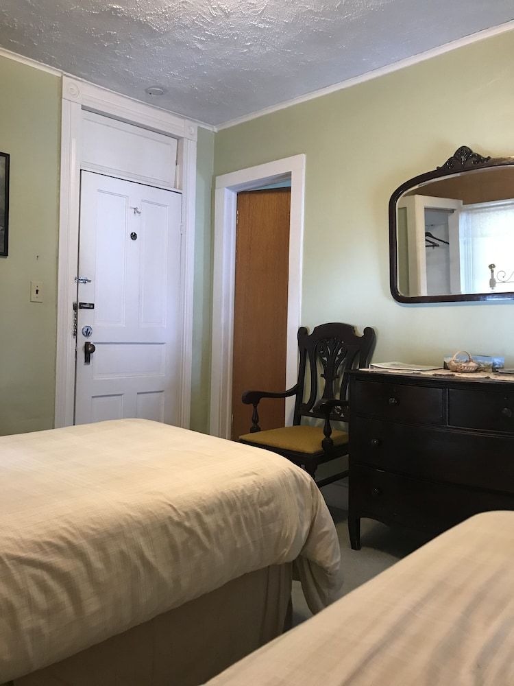 Main House Family Suite