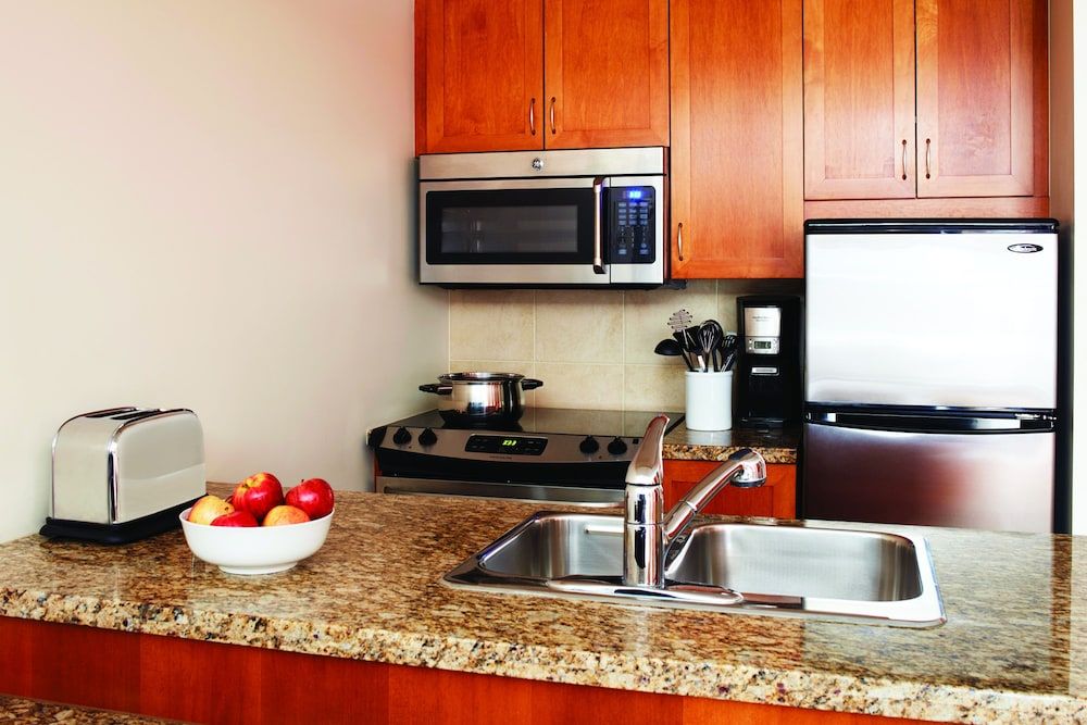 Pan Pacific Whistler Village Centre Lower Floor, Suite, 2 Bedrooms 2