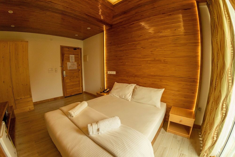 Perla Dhangethi Deluxe Double or Twin Room 8