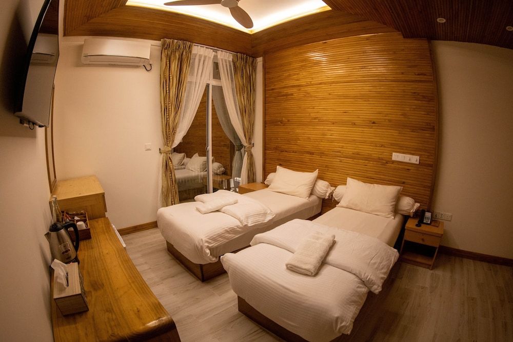 Perla Dhangethi Deluxe Double or Twin Room 15