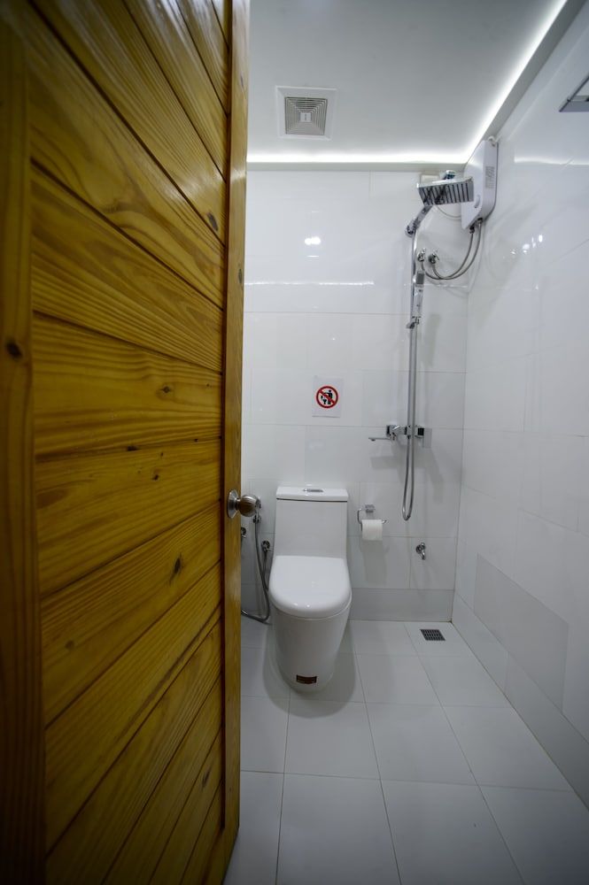 Perla Dhangethi Deluxe Double or Twin Room 37