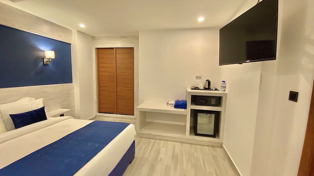 undefined Kaani Palm Beach 9