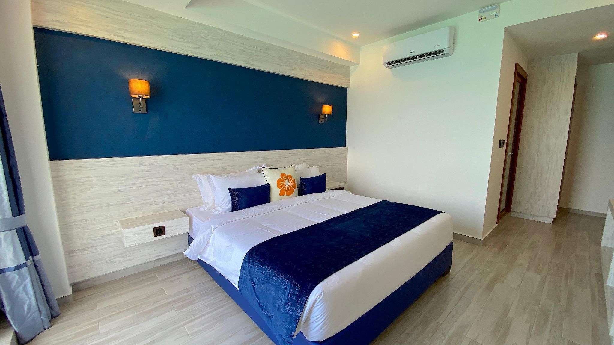 undefined Kaani Palm Beach 5