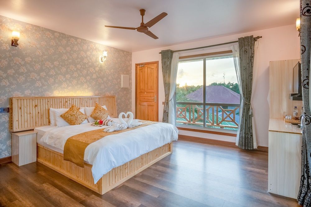 Ostrov Palm Villa Deluxe Double Room with Balcony 4