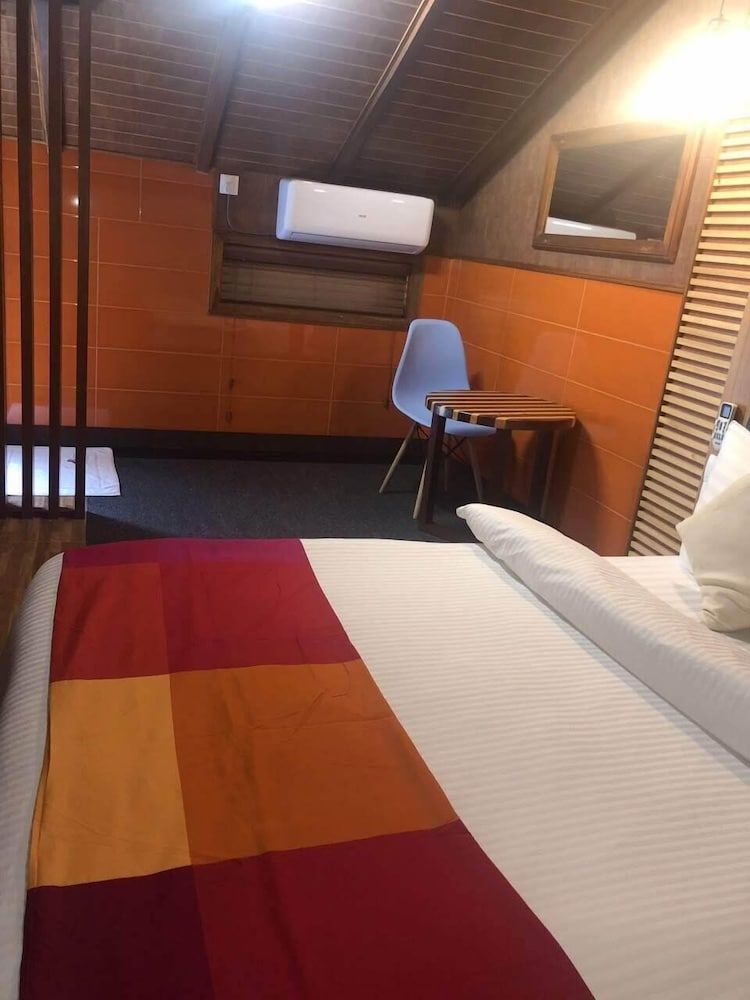 Millennium Island Residence Standard Room 2