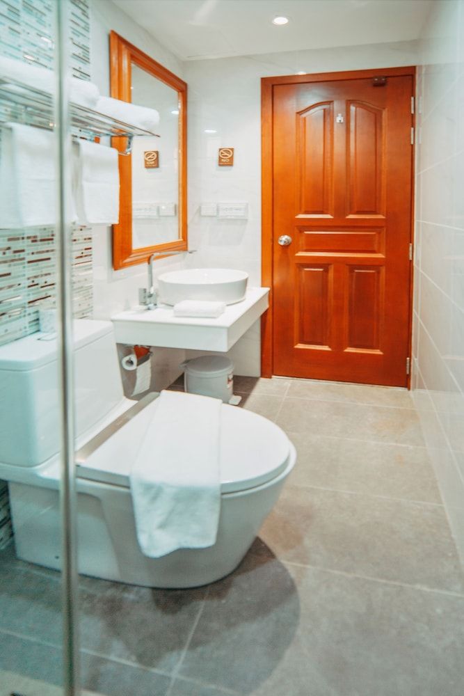 Paralian Hulhumale' Palms View Deluxe 3