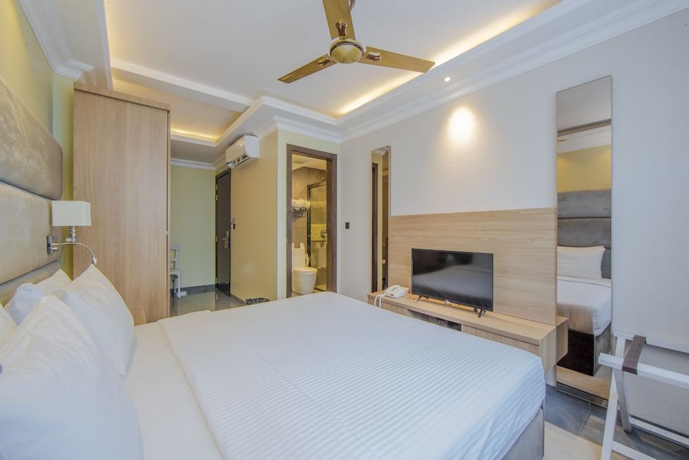 Coral Grand Beach & Spa Deluxe Double Room 2