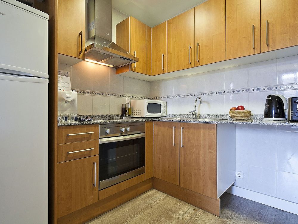 undefined Grandom Suites 3