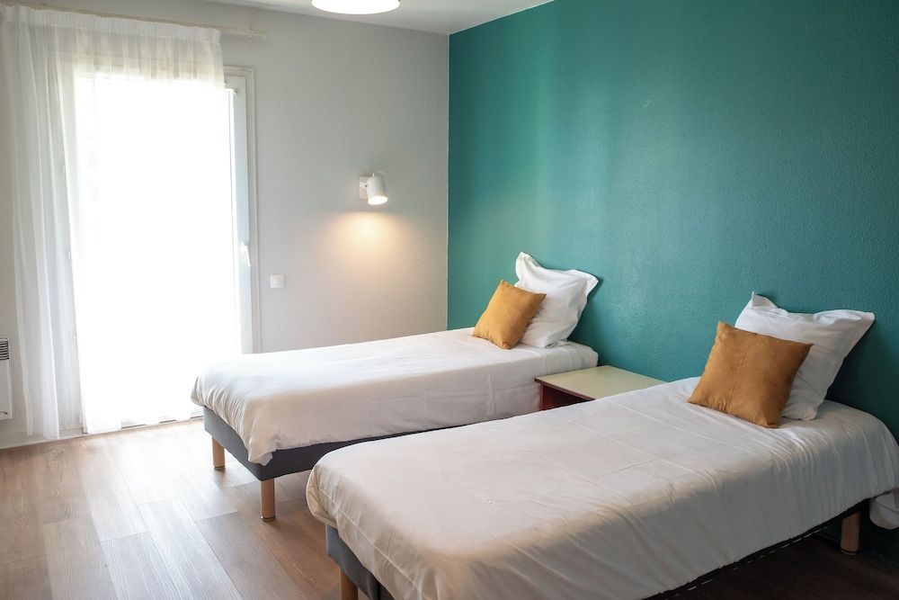 Terres de France - Appart-Hotel - Brest Twin Studio 2 single beds