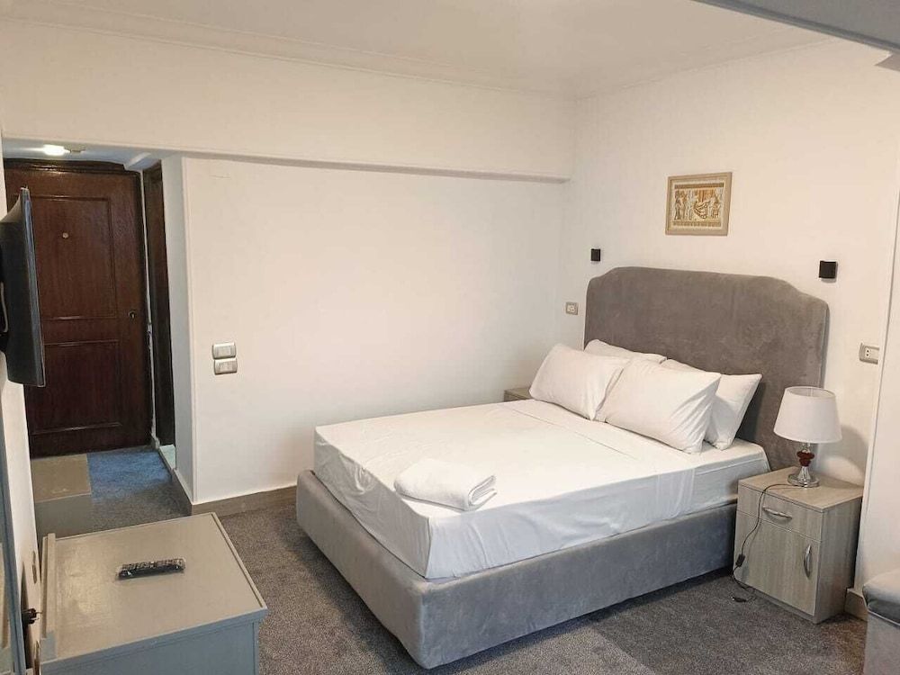 Aura Inn Hotel Cairo Superior Single Room 3