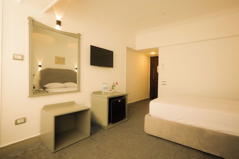 Aura Inn Hotel Cairo Superior Single Room 5
