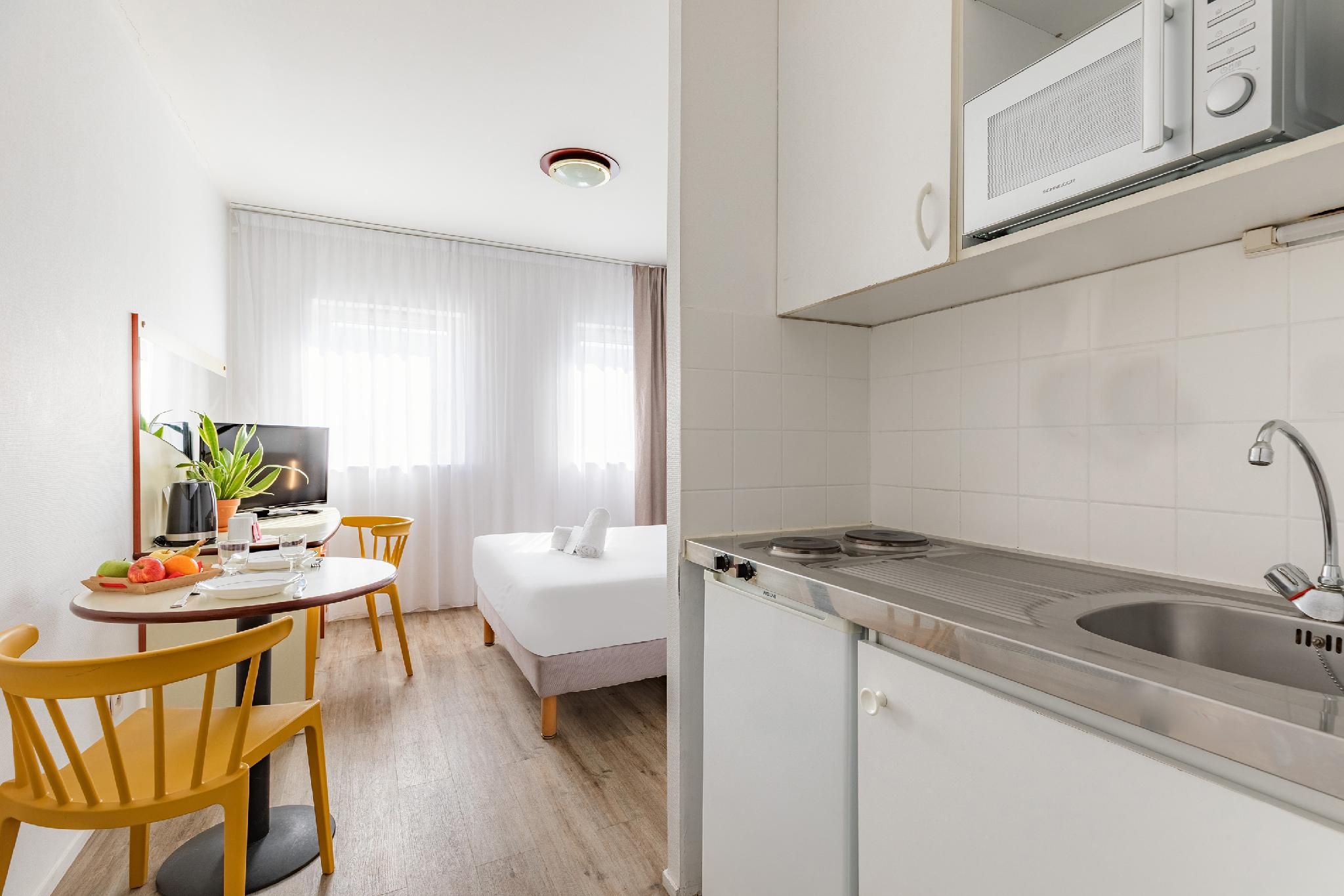 Standard Studio Apartment