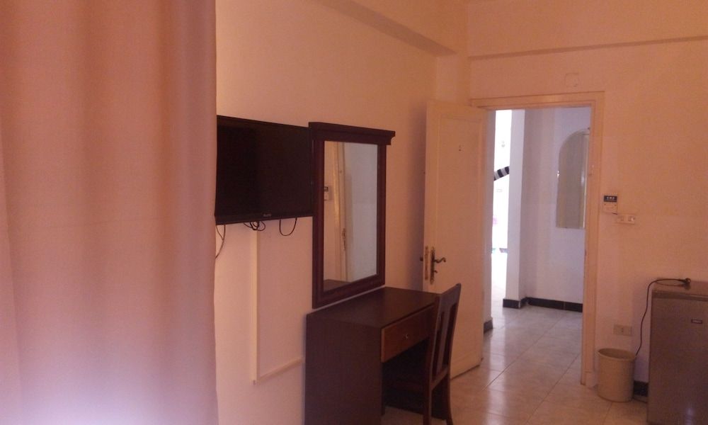 Fayed Armed Forces Hotel Apartment, 2 Bedrooms 7