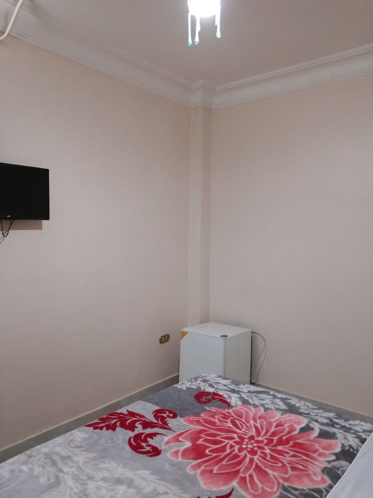 undefined Sydna All Hussain Hotel 8