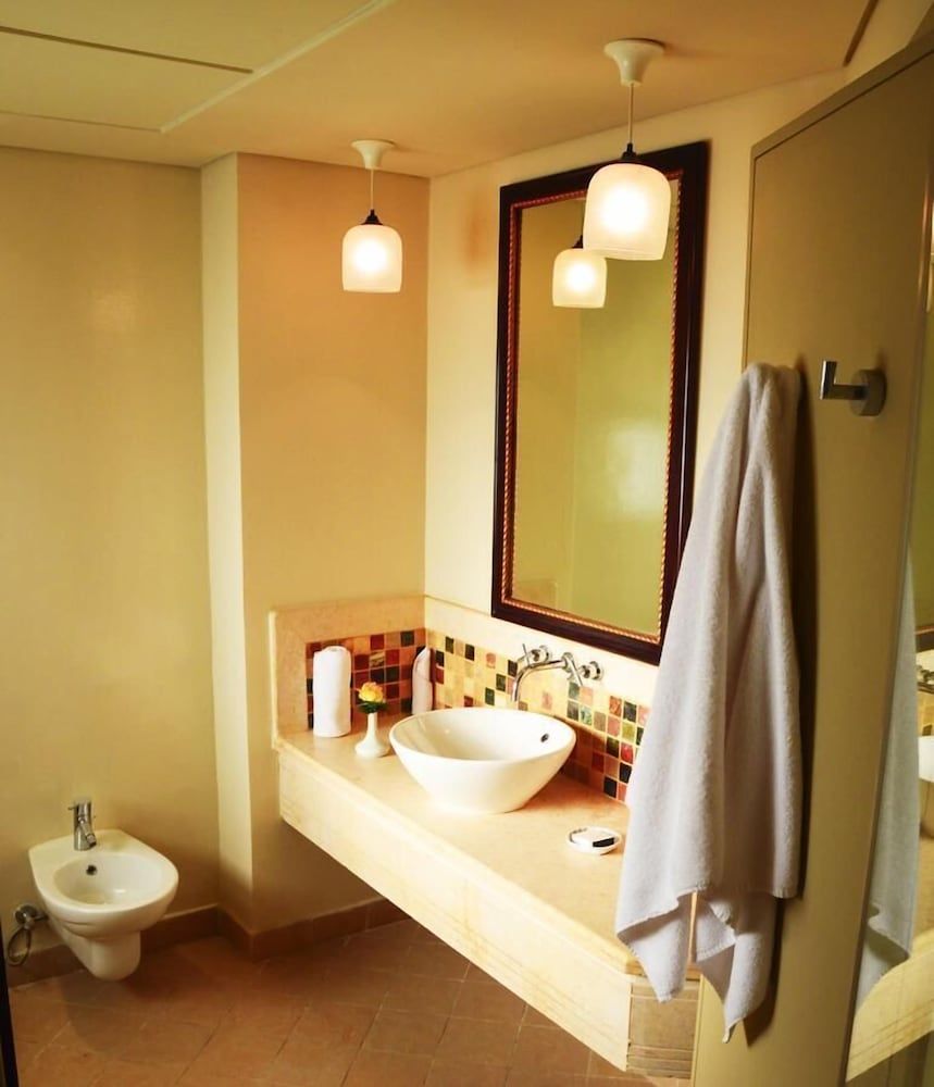 Marina Residence Suites Port Ghalib Superior Suite, 3 Bedrooms, Pool View 5