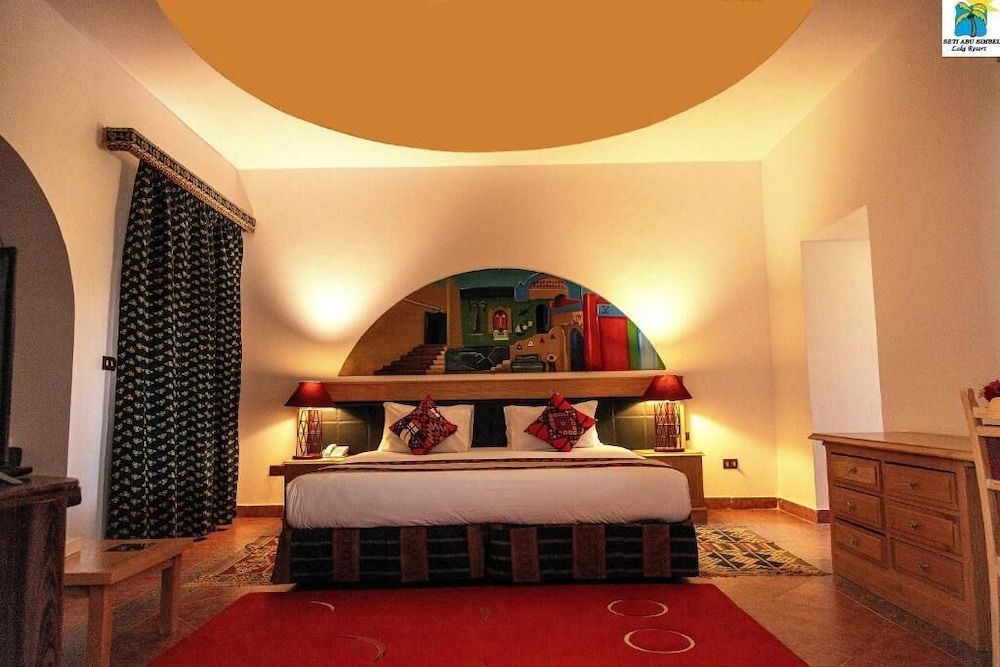 Executive Suite, Multiple Beds