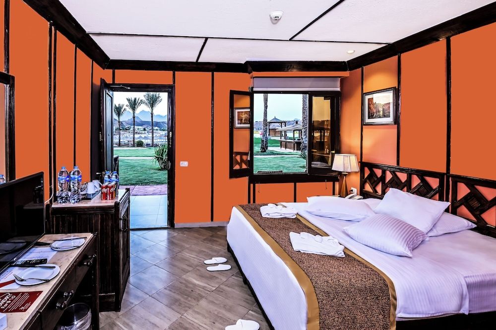 undefined Xperience Golden Sandy Beach