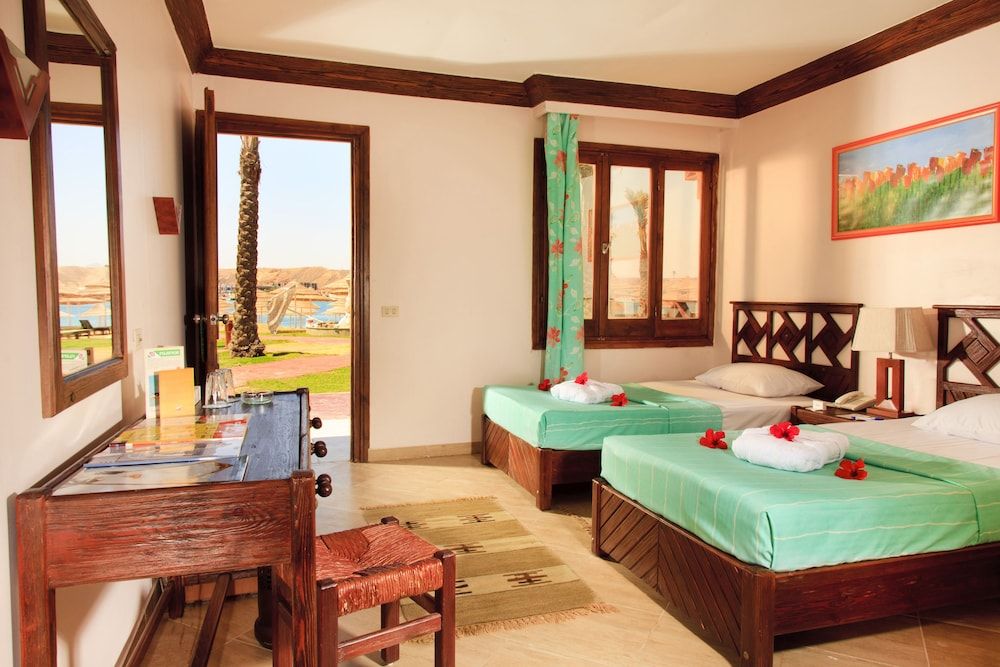 undefined Xperience Golden Sandy Beach 2