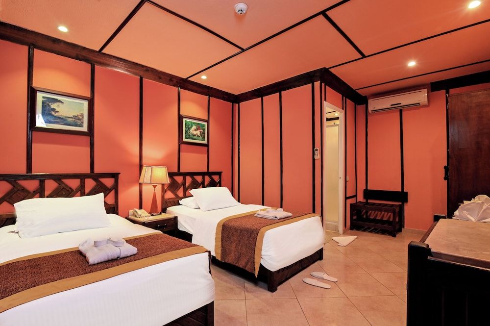 undefined Xperience Golden Sandy Beach 6