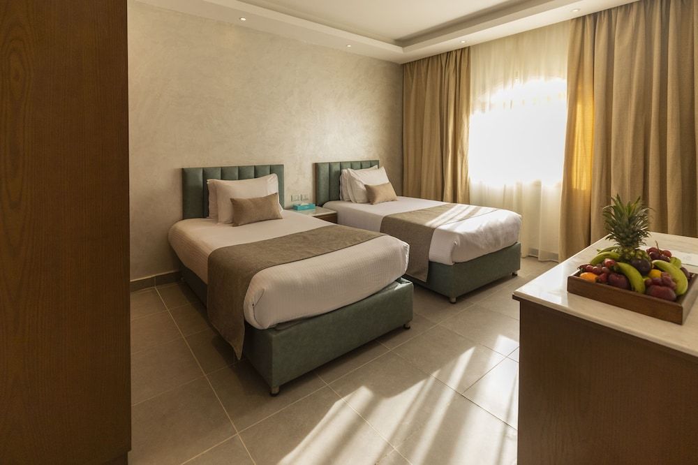 Family Jacuzzi Suite