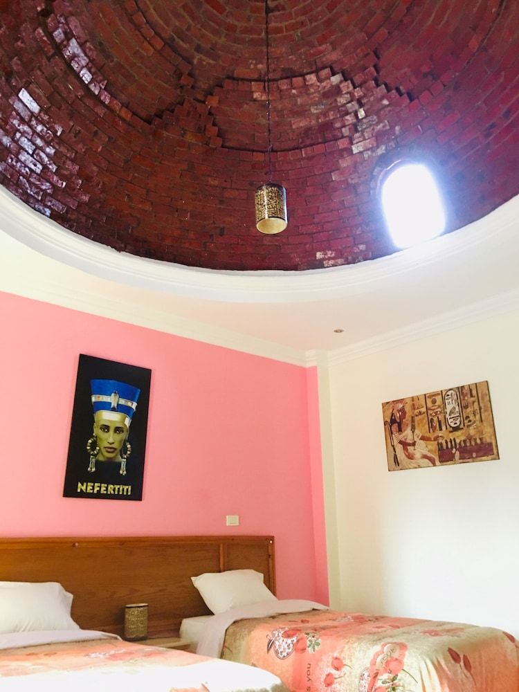 Jewel Howard Carter Hotel Nefertiti Design Double or Twin Room 4