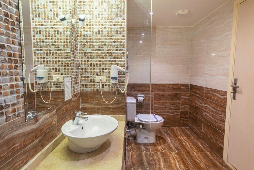 Aracan Hotel Standard Single Room 3