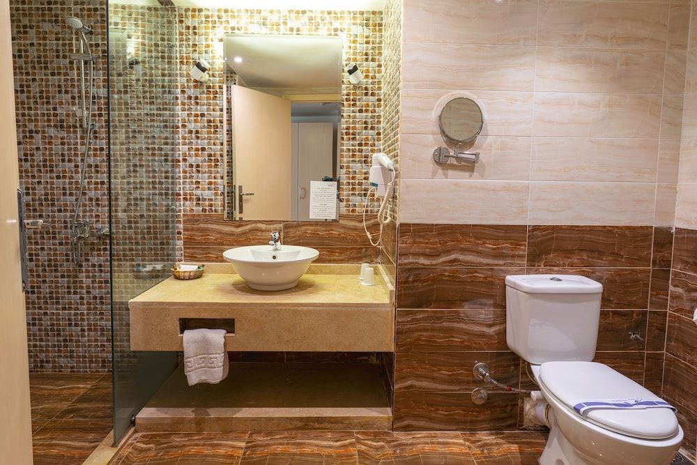 Aracan Hotel Standard Single Room 4