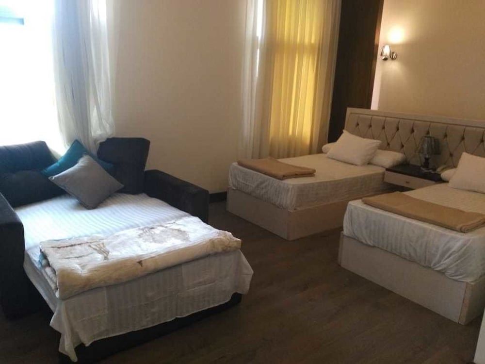 Deluxe Twin Room, River View