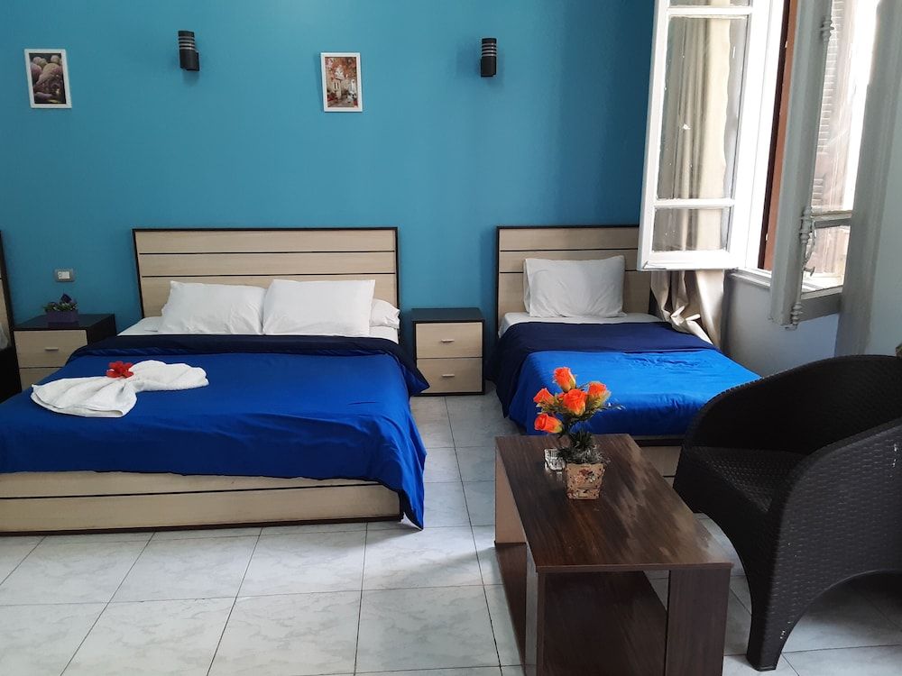 New Hostgram Hotel Deluxe Double Room, Balcony, City View