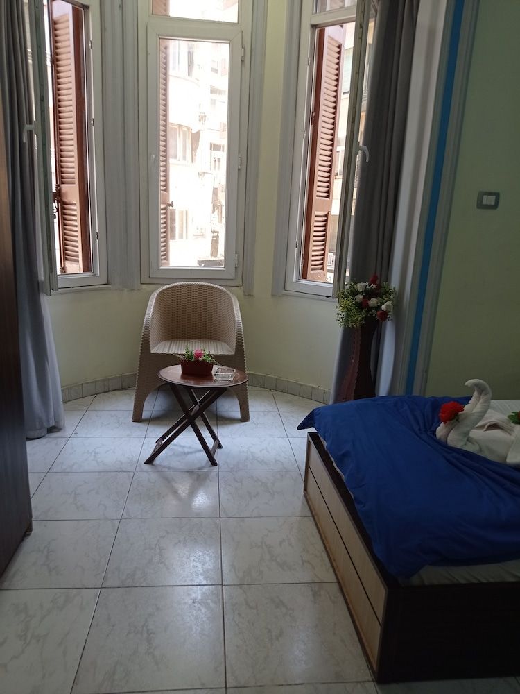 New Hostgram Hotel Deluxe Double Room, Balcony, City View 19