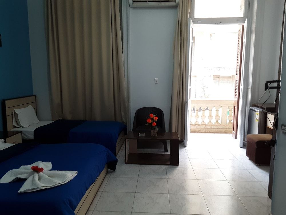 New Hostgram Hotel Deluxe Double Room, Balcony, City View 17