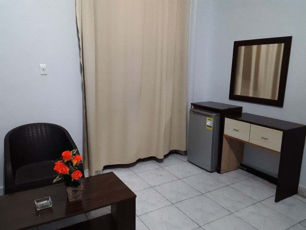 New Hostgram Hotel Deluxe Double Room, Balcony, City View 16