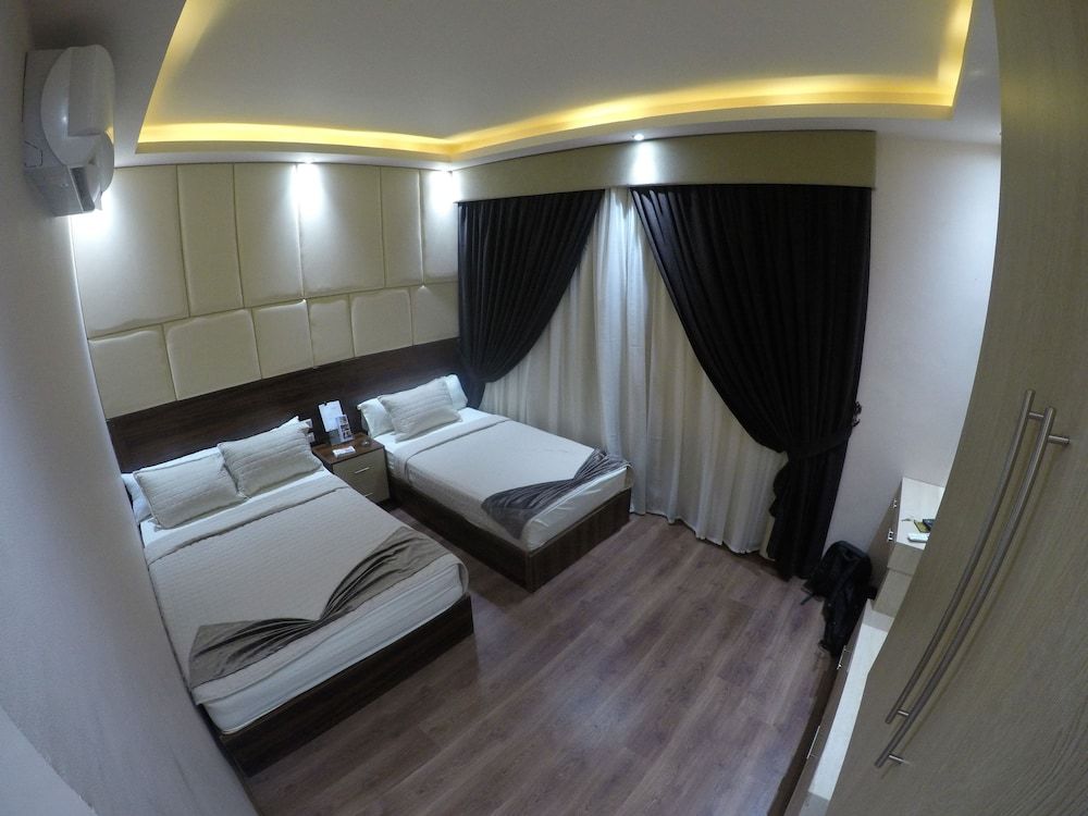 undefined Grand City Hotel 8