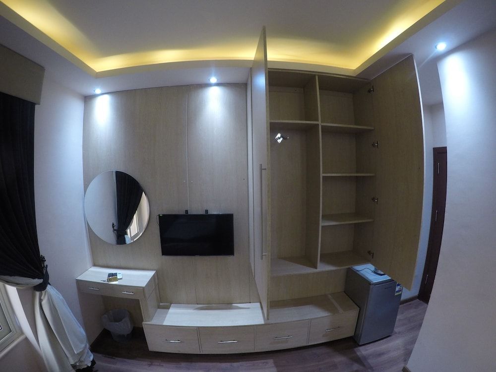 Grand City Hotel Deluxe Twin Room 17