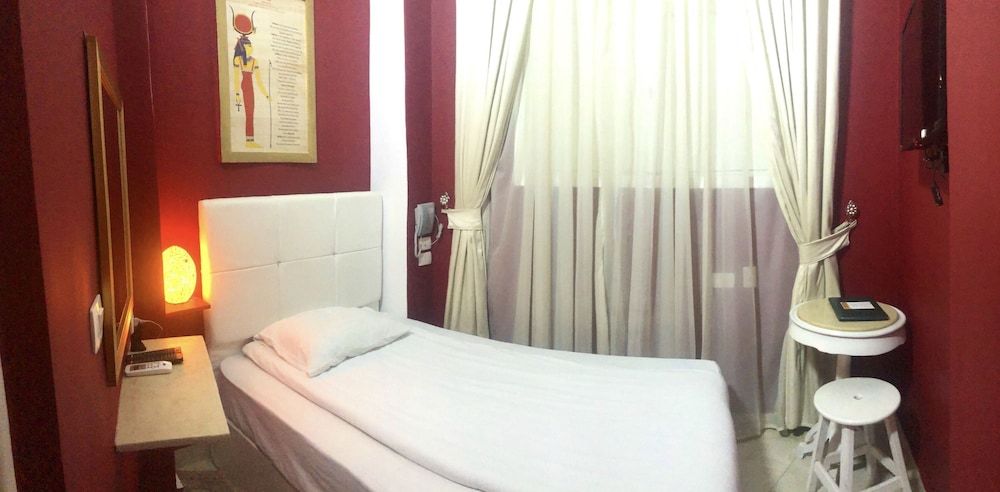 undefined Tahrir Plaza Suites 2