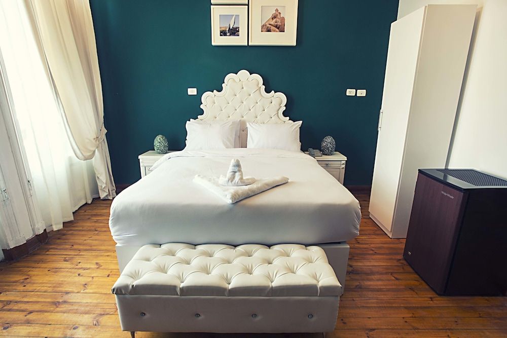 Tahrir Plaza Suites Elite Double Room, City View (Isis Goddess) 2