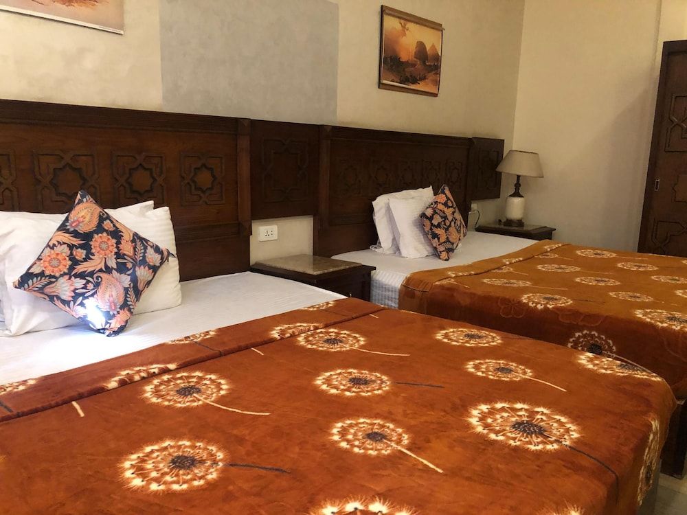 undefined The Location Hotel 10