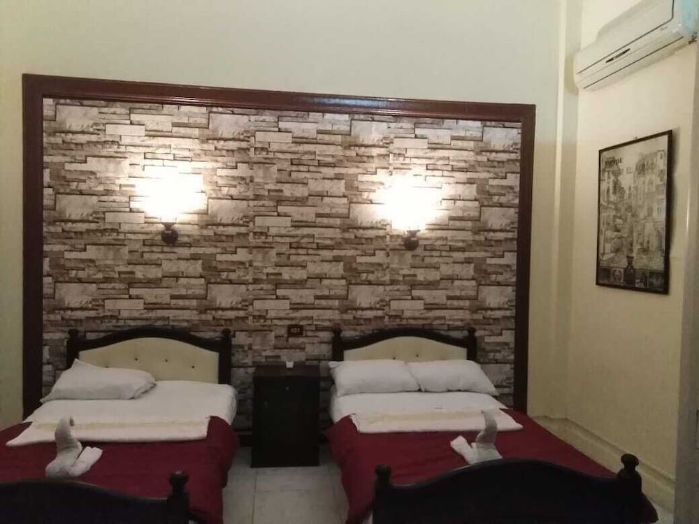 New Palace Hotel Double or Twin Room 5