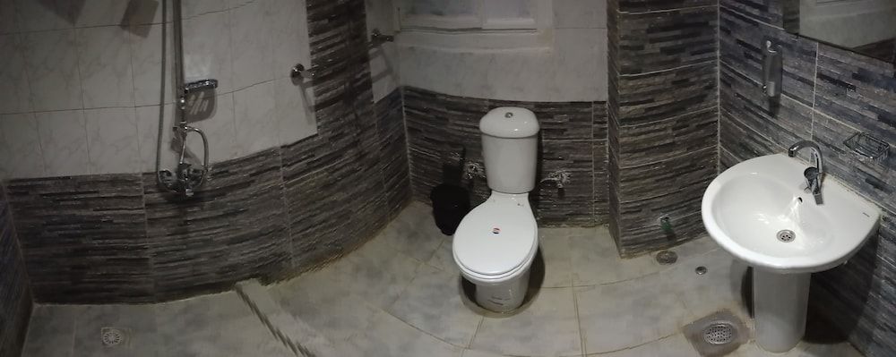 Castle Hostel Classic Double Room 8