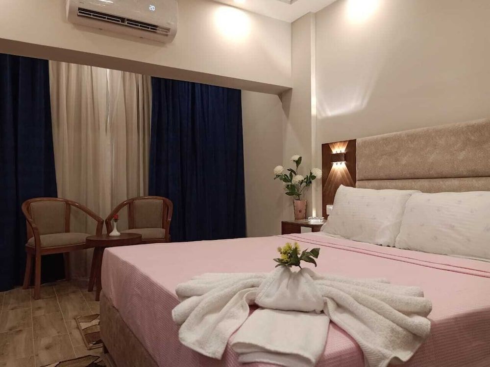 undefined Jewel Al Nasr Hotel & Apartments 5