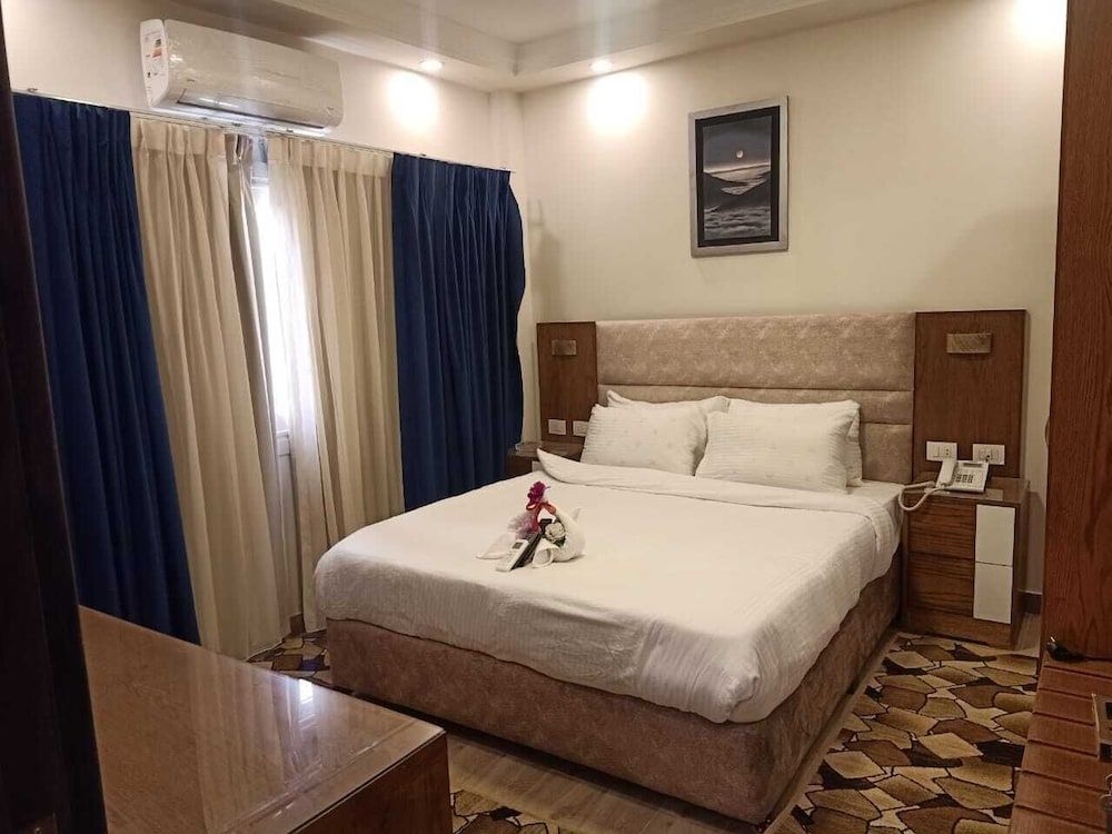 undefined Jewel Al Nasr Hotel & Apartments 3