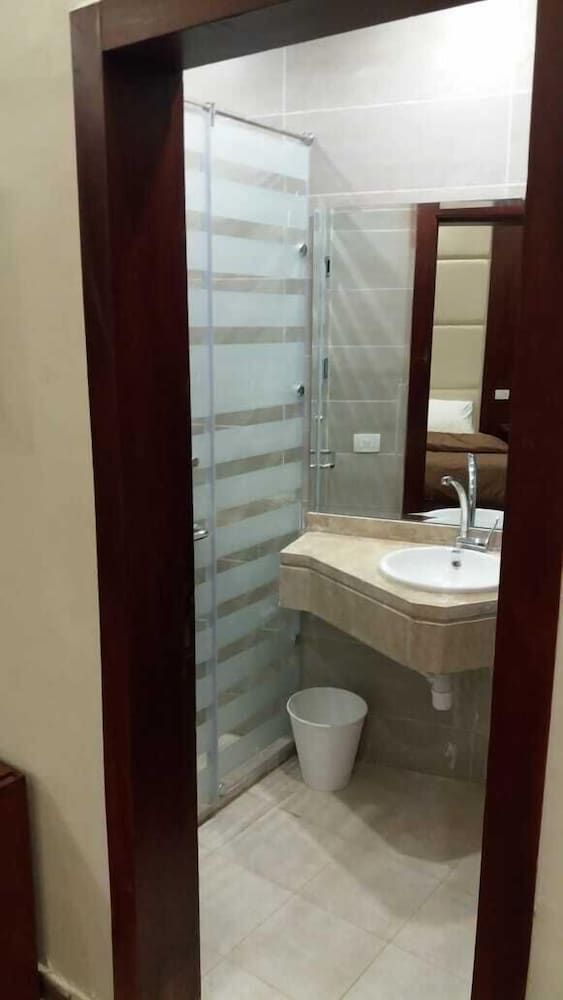 undefined Grand Palace Hotel 7