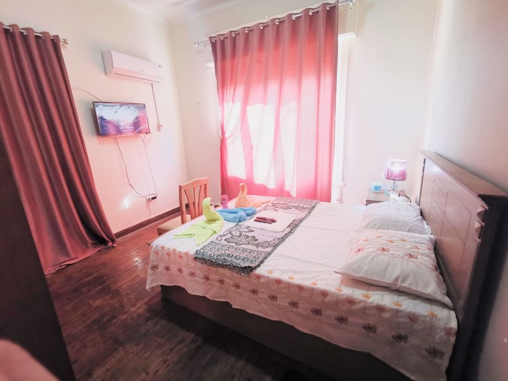 undefined Joy Hotel 9