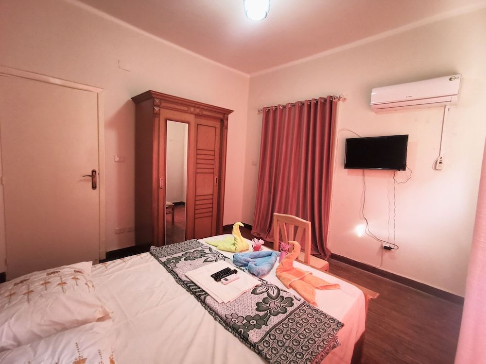 undefined Joy Hotel 10