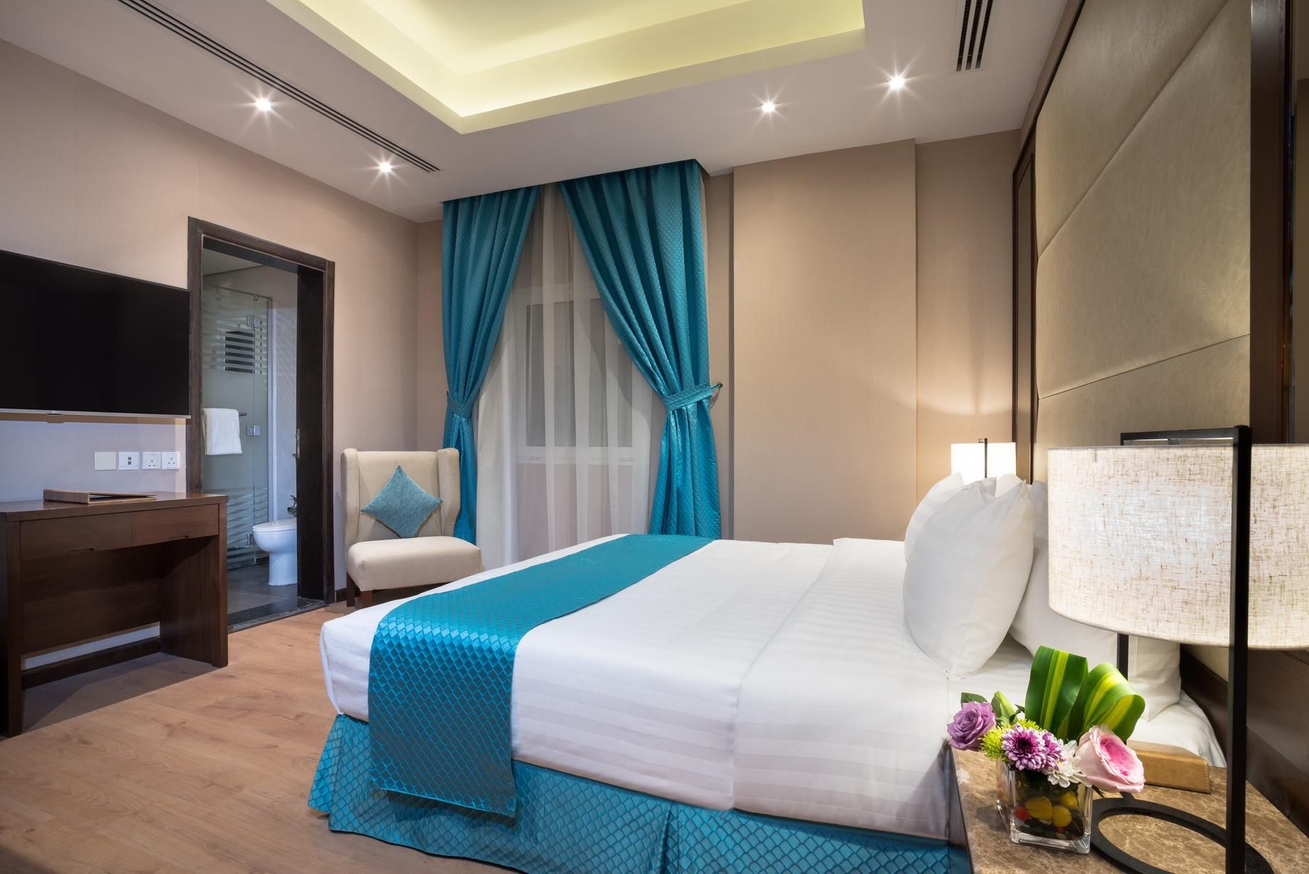 Naviti Warwick Dammam Standard Room